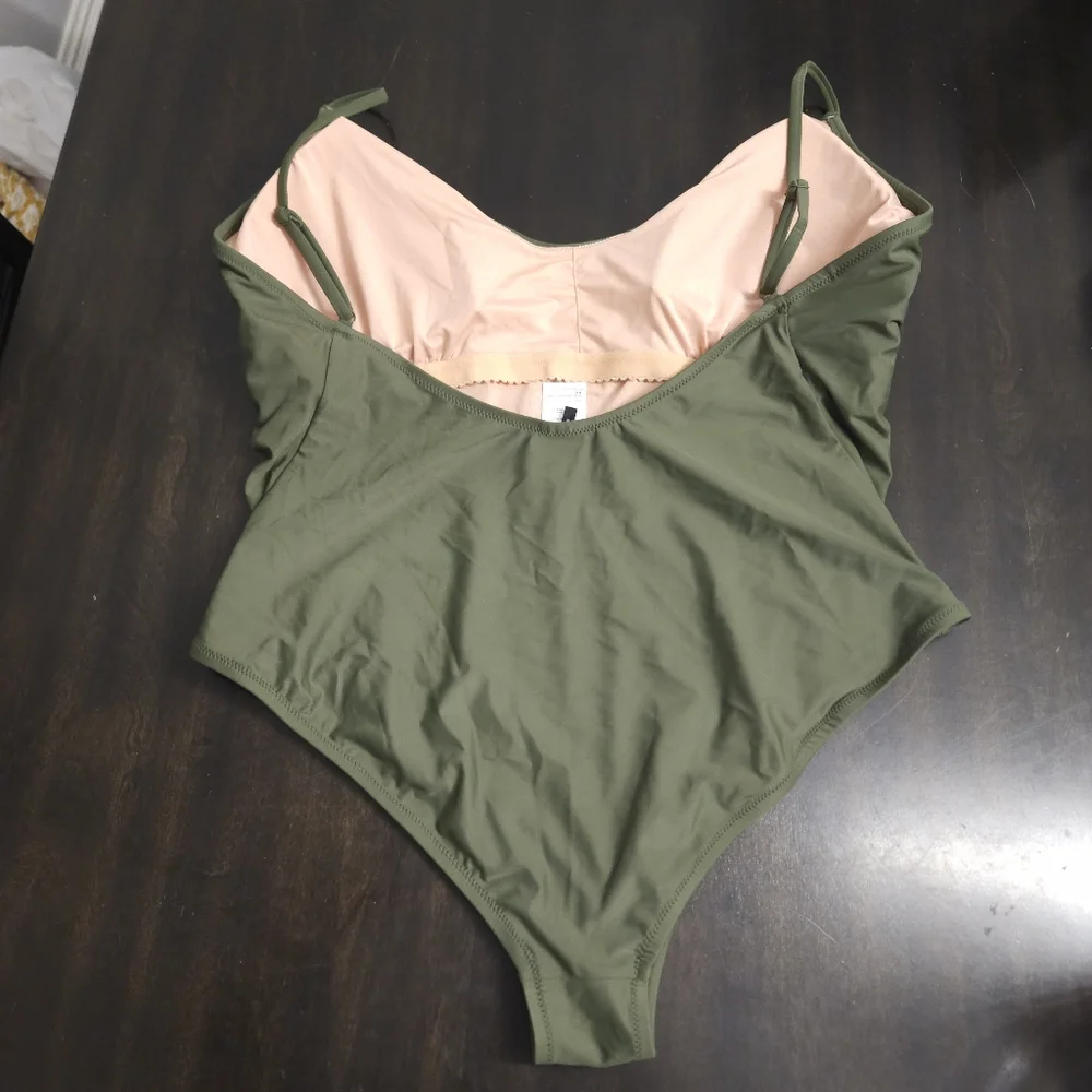 J Crew re-imagined Scoopneck Safari Green Low Cut One Piece Swimsuit Size 18
